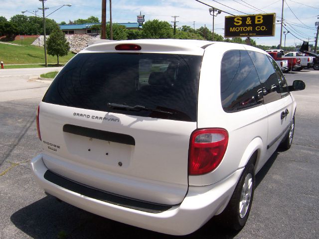 2006 Dodge Grand Caravan SE