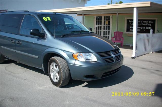 2007 Dodge Grand Caravan XL Supercab Short Bed 4WD