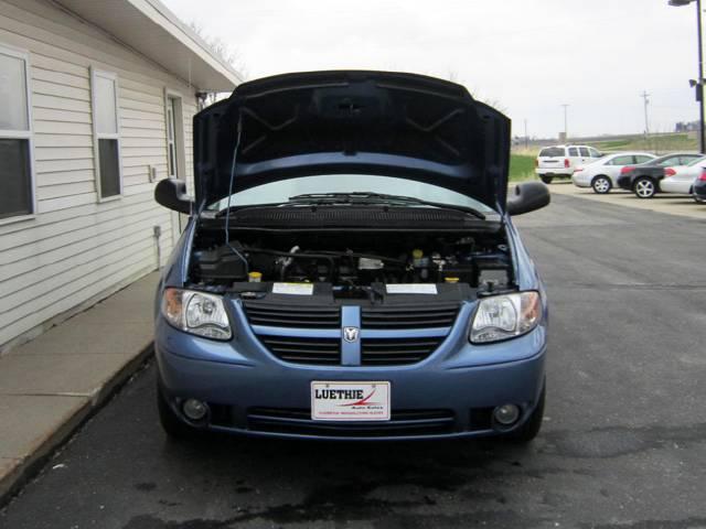 2007 Dodge Grand Caravan Monster Truck