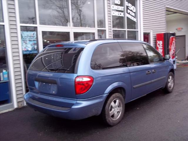 2007 Dodge Grand Caravan XL Supercab Short Bed 4WD