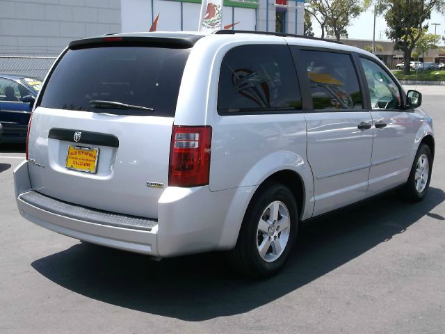 2008 Dodge Grand Caravan Unknown