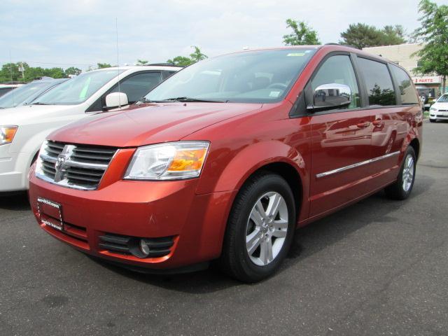 2008 Dodge Grand Caravan Touring AT 2WD W/ NAVI