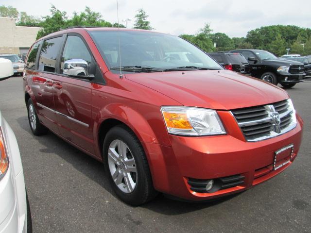 2008 Dodge Grand Caravan Touring AT 2WD W/ NAVI