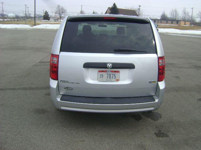 2008 Dodge Grand Caravan 43