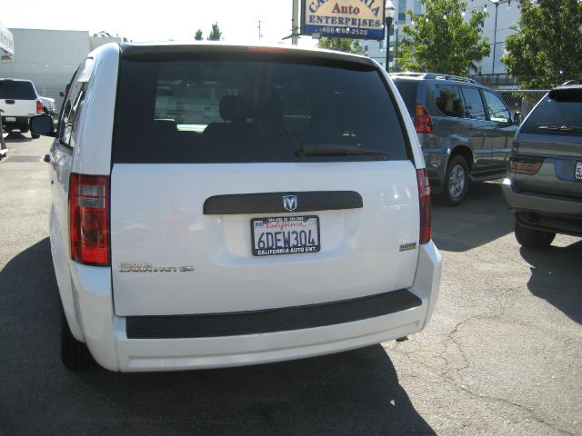 2008 Dodge Grand Caravan SE