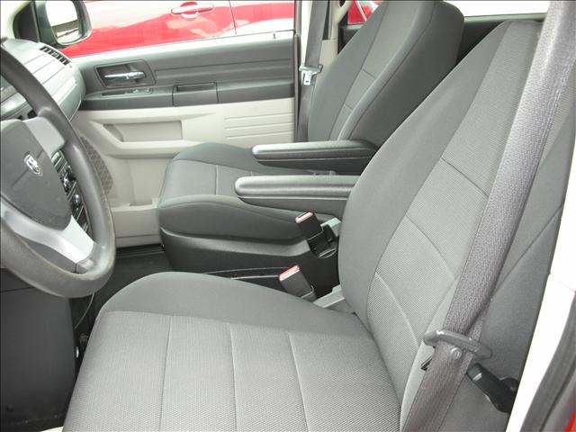 2008 Dodge Grand Caravan Unknown