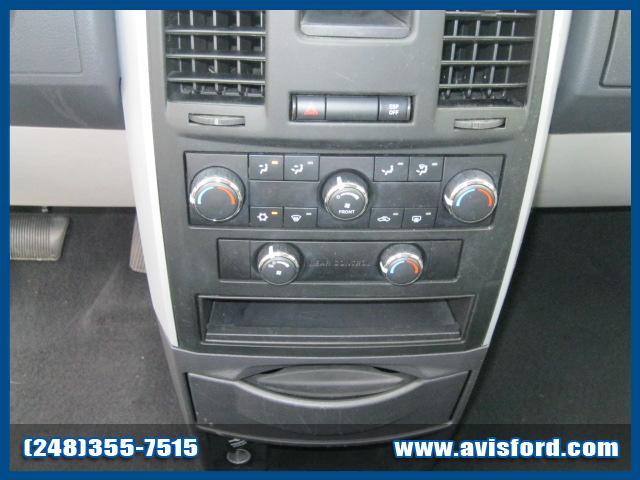 2008 Dodge Grand Caravan Touring AT 2WD W/ NAVI