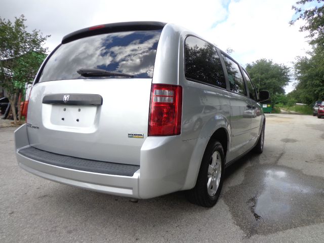 2008 Dodge Grand Caravan SE