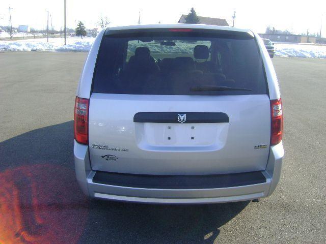 2008 Dodge Grand Caravan 43