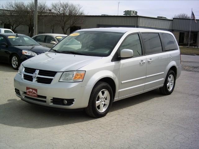 2008 Dodge Grand Caravan Touring AT 2WD W/ NAVI