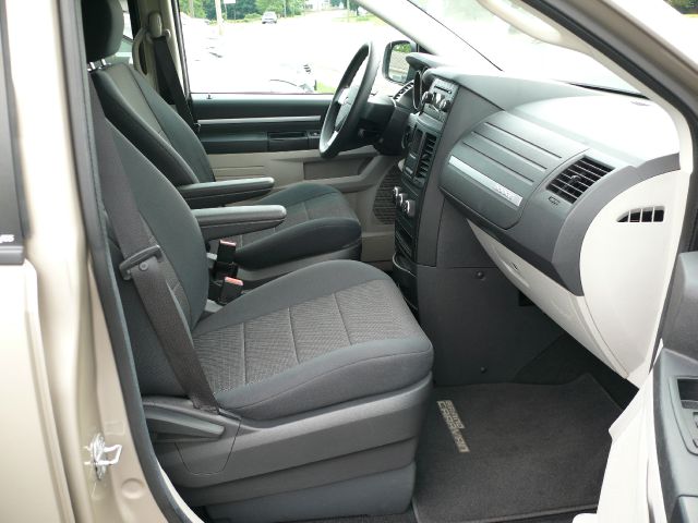 2009 Dodge Grand Caravan SE