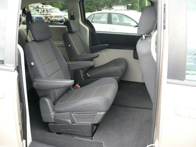 2009 Dodge Grand Caravan SE