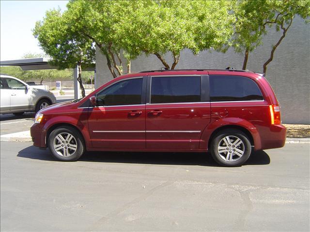 2009 Dodge Grand Caravan Lariat Super Duty 4x4 Diesel