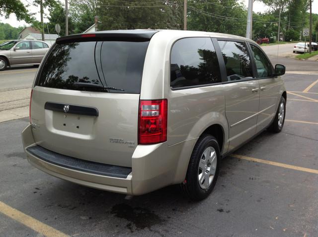 2009 Dodge Grand Caravan SE