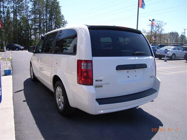 2009 Dodge Grand Caravan SE