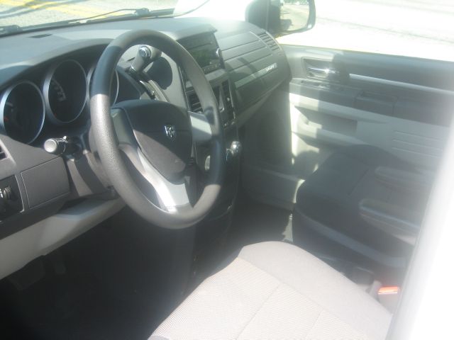 2009 Dodge Grand Caravan SE