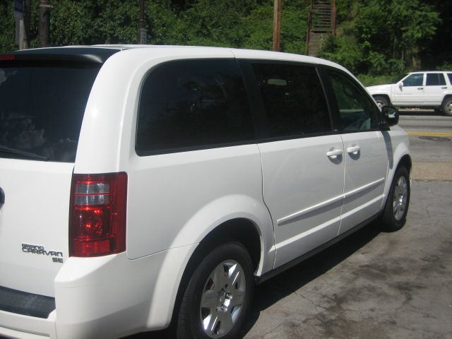 2009 Dodge Grand Caravan SE