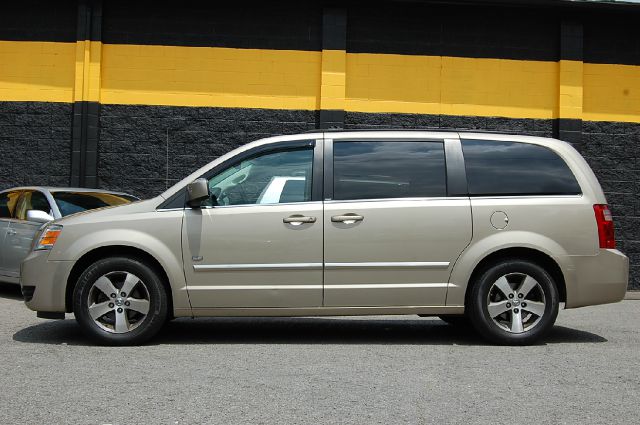 2009 Dodge Grand Caravan S