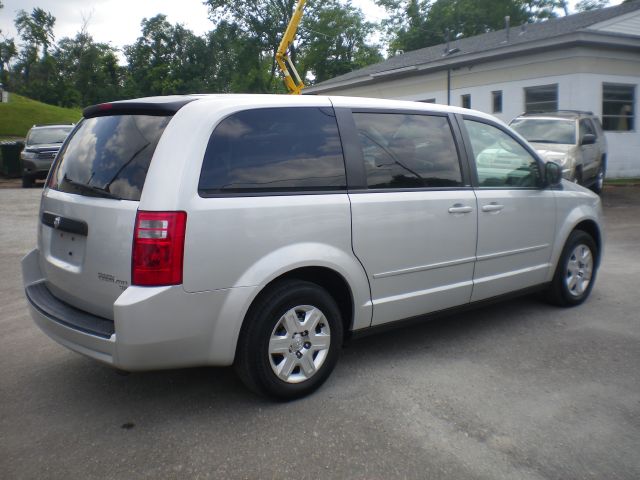 2009 Dodge Grand Caravan SE