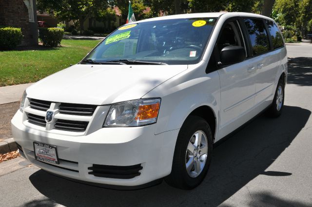 2009 Dodge Grand Caravan SE