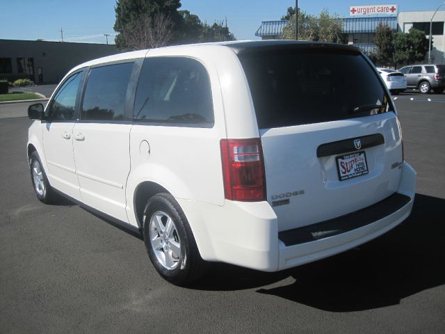 2009 Dodge Grand Caravan SE