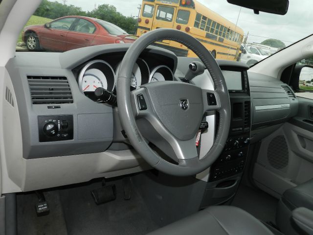 2009 Dodge Grand Caravan S