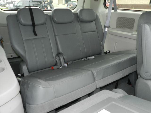 2009 Dodge Grand Caravan S