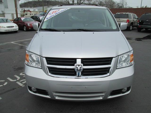 2010 Dodge Grand Caravan Touring AT 2WD W/ NAVI