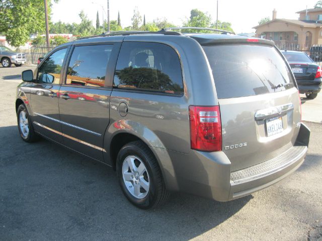 2010 Dodge Grand Caravan S