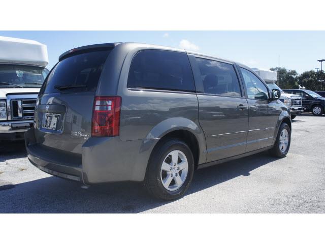 2010 Dodge Grand Caravan SE