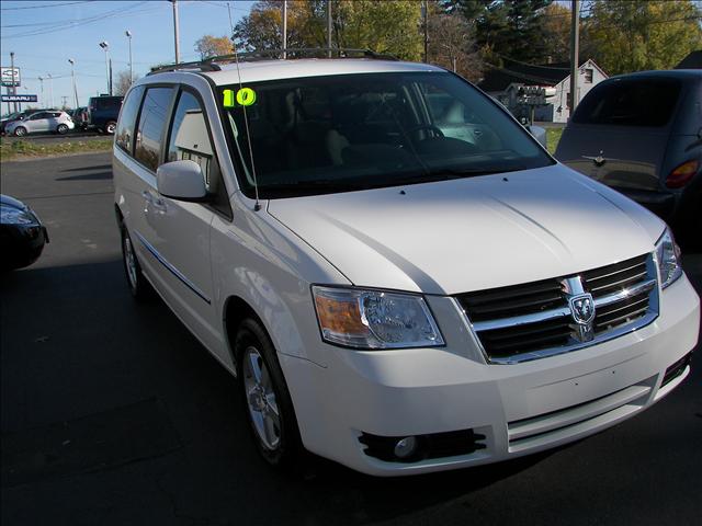 2010 Dodge Grand Caravan Laramie Megacab