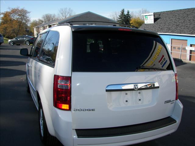 2010 Dodge Grand Caravan Laramie Megacab