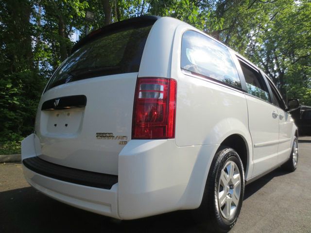 2010 Dodge Grand Caravan SE