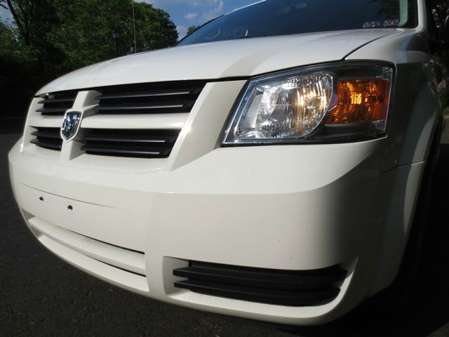 2010 Dodge Grand Caravan SE