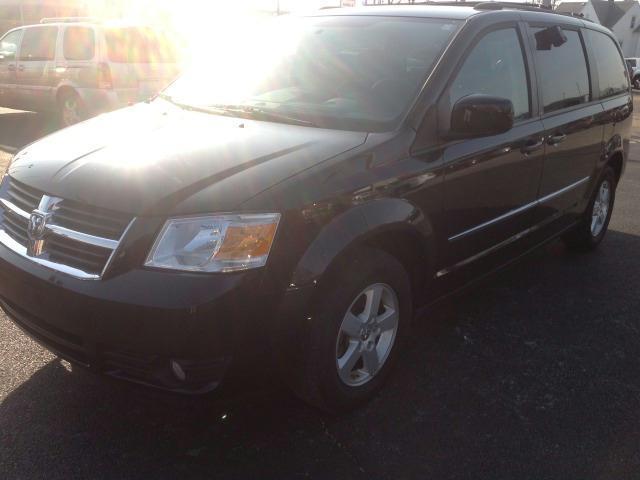 2010 Dodge Grand Caravan Touring AT 2WD W/ NAVI