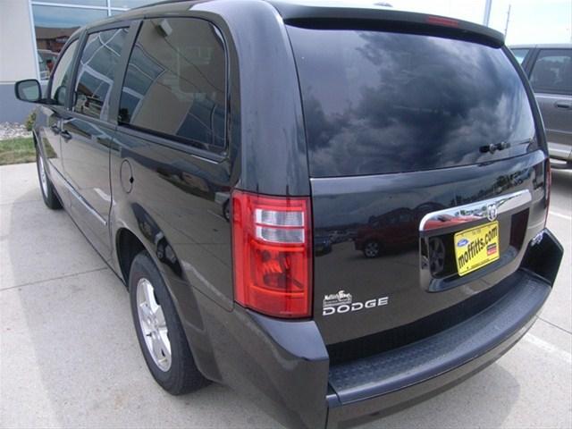 2010 Dodge Grand Caravan S