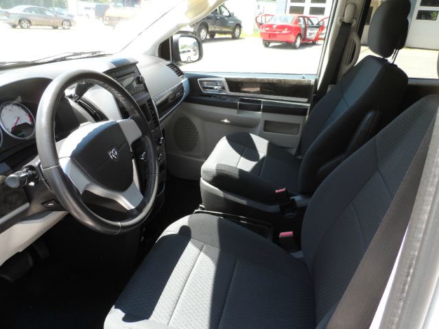 2010 Dodge Grand Caravan S