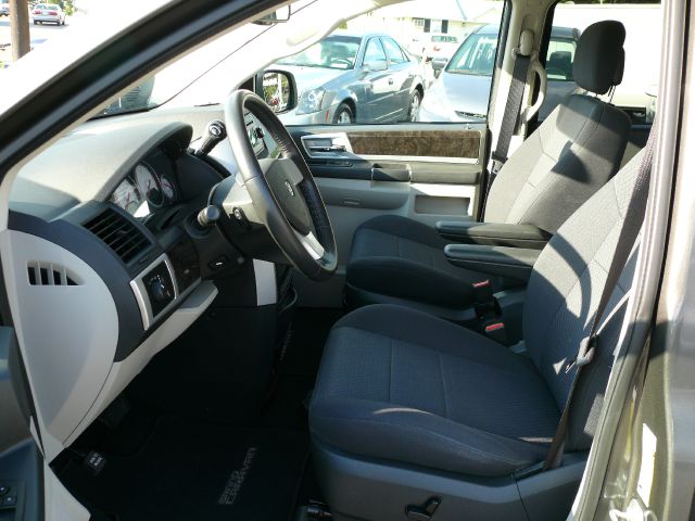 2010 Dodge Grand Caravan S