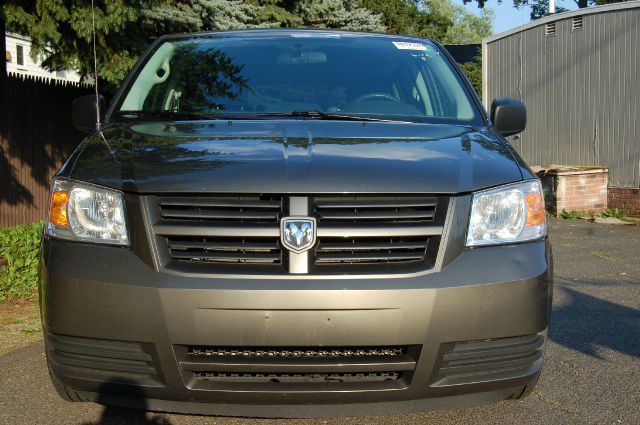 2010 Dodge Grand Caravan SE