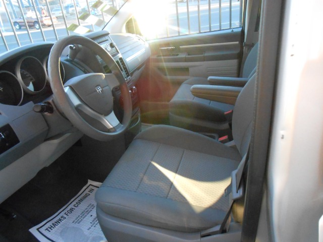 2010 Dodge Grand Caravan SE