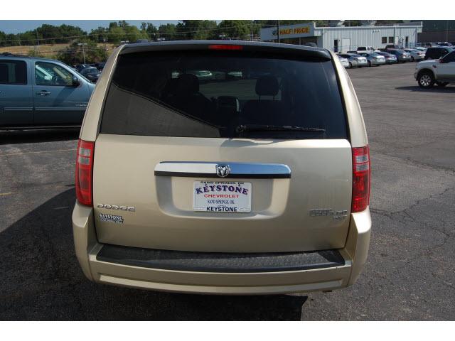 2010 Dodge Grand Caravan S