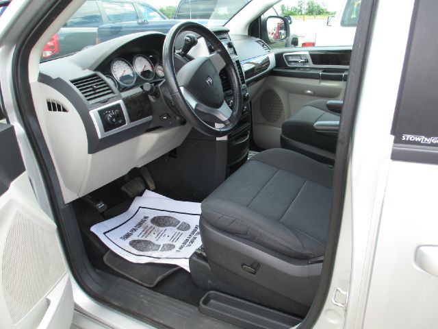 2010 Dodge Grand Caravan S