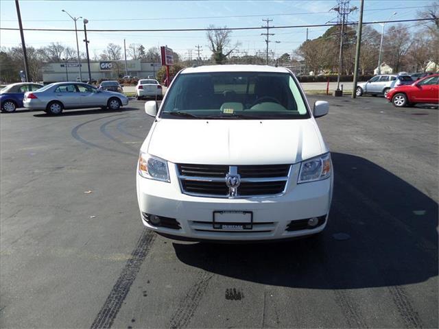 2010 Dodge Grand Caravan Supercab SRW 4X