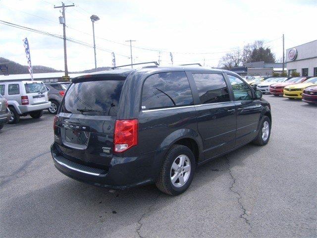 2011 Dodge Grand Caravan LTD