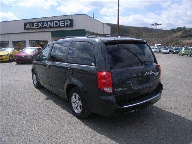 2011 Dodge Grand Caravan LTD