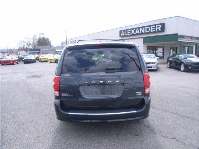 2011 Dodge Grand Caravan LTD