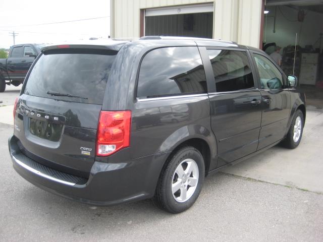 2011 Dodge Grand Caravan LTD