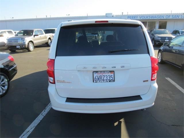 2012 Dodge Grand Caravan Touring AT 2WD W/ NAVI