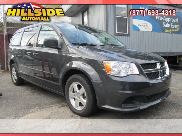 2012 Dodge Grand Caravan Touring AT 2WD W/ NAVI