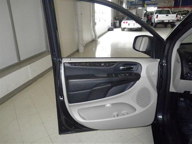 2012 Dodge Grand Caravan GLS V6 Aut. Moonroof